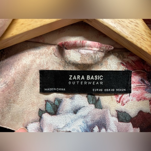 Zara Moto jacket w/ belt - Picture 5 of 9